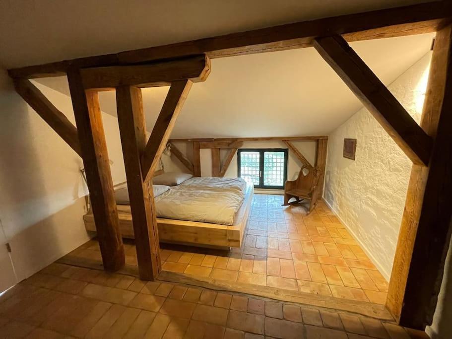 Grosse Wohnung Mit Loggia Templin Exterior foto
